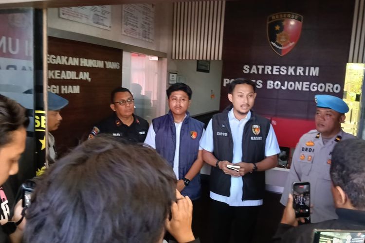 Petani yang Curi 2 Batang Kayu di Bojonegoro Dibebaskan melalui Restorative Justice
