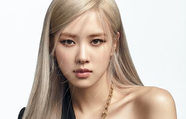 Rose BLACKPINK Bicara Budaya Kpop: Kami Dilatih untuk Selalu ...