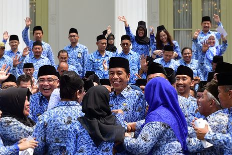 Terbukti, Jokowi Menaruh Harapan Besar pada PNS Muda
