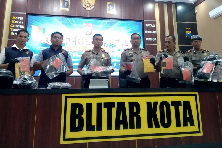 Polisi Tangkap Komplotan Perampok Spesialis Toko Berjejaring di Blitar dan Jombang
