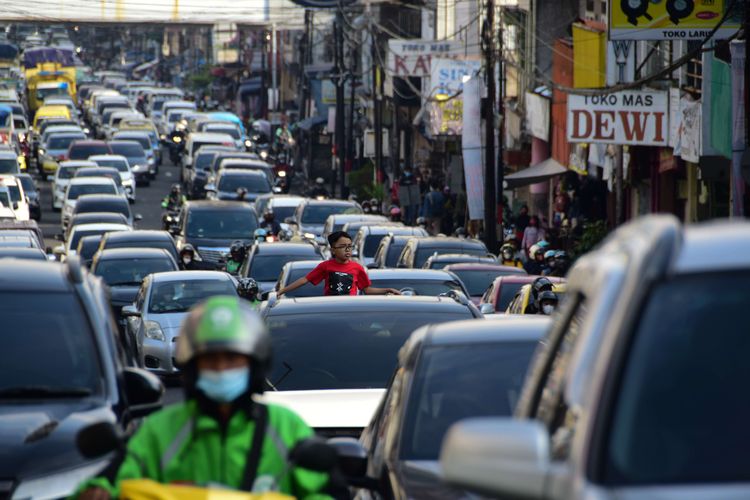 Wagub Jabar Erwan Soroti Bandung yang Masih Dilanda Macet di Peringatan HJKB ke-216