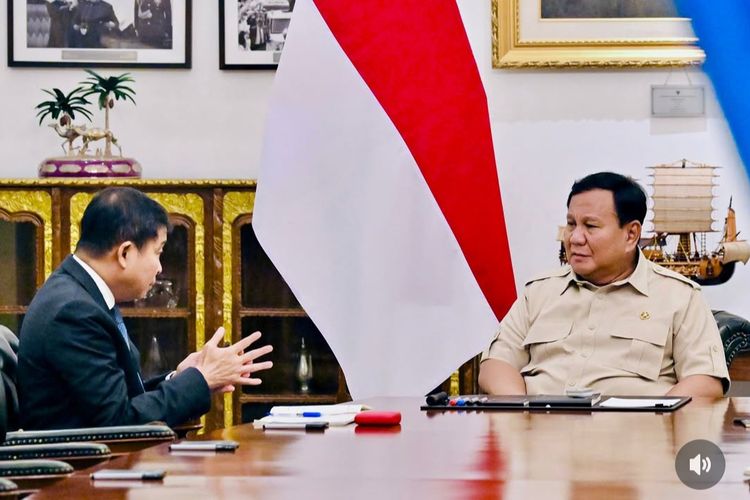 Dua Jam Bertemu Presiden, Ignasius Jonan Beberkan Isi Pertemuan dengan Prabowo