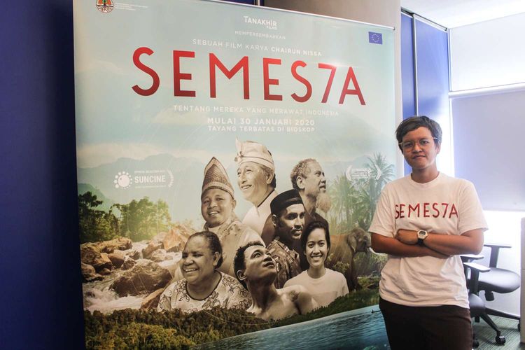 Chairun Nissa selaku sutradara film Semesta saat Media visit film Semesta di Kantor Redaski Kompas.com, Menara Kompas, Jakarta, Selasa(28/1/2020).