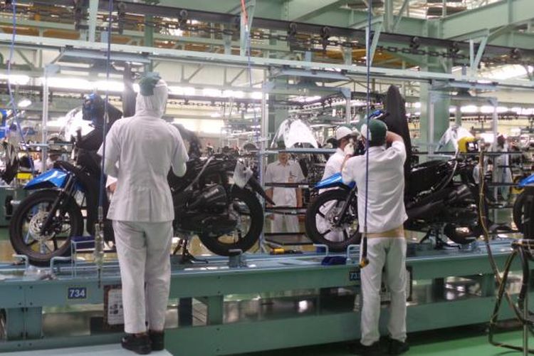 Pabrik sepeda motor Honda yang ada di Indonesia.