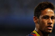Scolari Bela Neymar dari Serangan Mourinho 