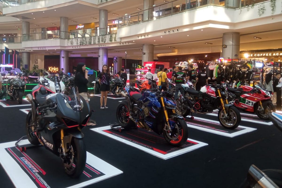 Merek aftermarket lokal Japs Racing hadir memeriahkan gelaran DNC Exhibiton 2024. Dalam pameran ini, Japs Racing menawarkan berbagai produk atau aksesori khusus untuk motor di atas 250 cc sampai moge.