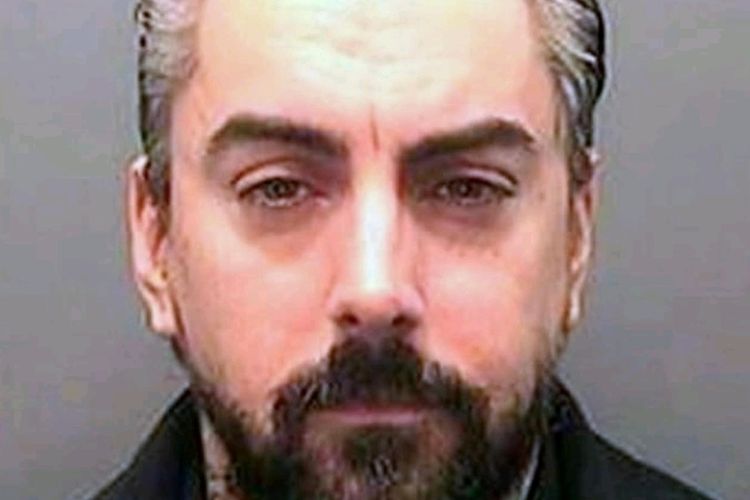 Mantan Vokalis Lostprophets, Ian Watkins, Tewas Diserang 2 Napi di Penjara