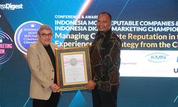 Berikan Pelayanan Publik Terbaik, KAI Raih Penghargaan Indonesia Most Reputable Companies 2024