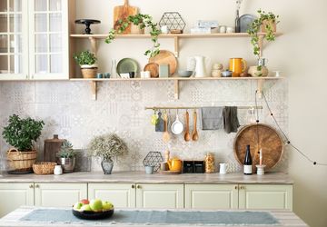 5 Ide Rak Dapur yang Cantik dan Fungsional