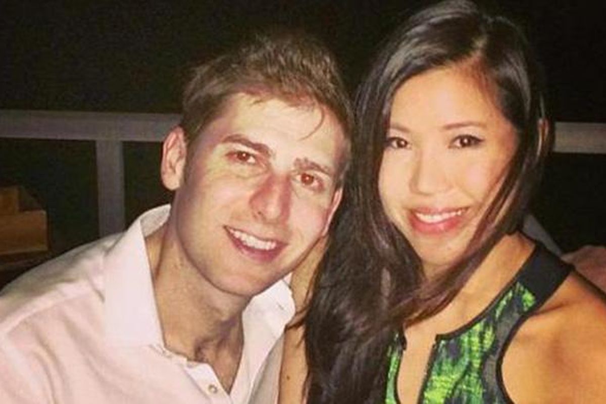 Co-founder Facebook Eduardo Saverin dan Elaine Andriejanssen