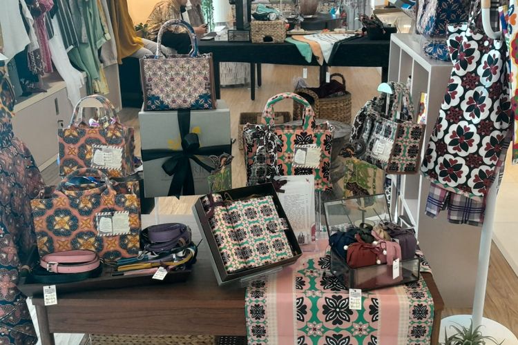 Produk D'Stories Indonesia