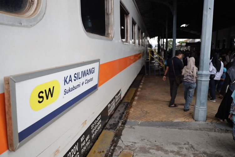 Cara Naik KA Siliwangi Sukabumi-Cipatat: Rute, Jadwal, dan Tarifnya 