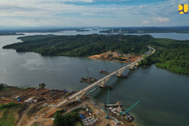 Tingkatkan konektivitas di Kawasan IKN, Kementerian PUPR telah memulai pembangunan jembatan duplikasi bentang pendek Pulau Balang di Kalimantan Timur (Kaltim).
