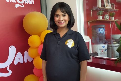 Vanessa Angel Beri Nama Unik untuk Anak Pertamanya