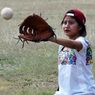 Teknik Menangkap Bola Lambung Fly Ball