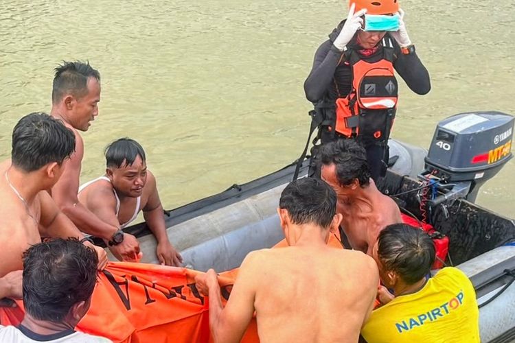 Berusaha Selamatkan Teman, Dua Remaja di Sungai Way Sekampung Ditemukan Meninggal