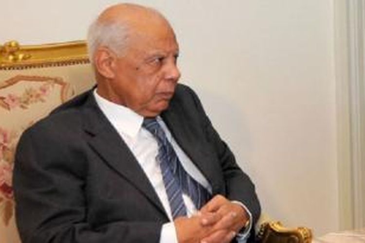 Hazem El Beblawi – mantan ekonom dan Menteri Keuangan Mesir – telah ditunjuk menjadi Perdana Menteri sementara Mesir (9/7). 