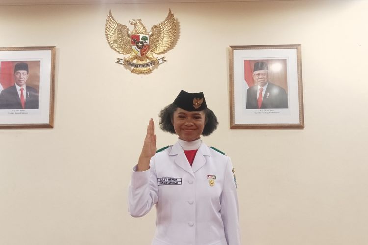Lilly Indriani Suparman Wenda yang merupakan pembawa bendera merah putih saat upacara HUT ke-78 Kemerdekaan RI di Istana Merdeka, Jakarta, saat ditemui di Wisma Negara, Jakarta, Kamis (17/8/2023) malam.
