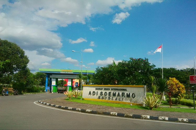 Bandara Adi Soemarmo Solo di Boyolali, Jawa Tengah.