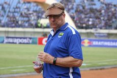 Persib vs Semen Padang, Robert Albert Benahi Transisi Maung Bandung