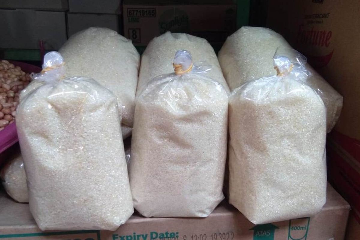 Gula di Pasar Mardika Ambon telah menembus Rp 20.000/kg, Selasa (17/3/2020)