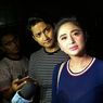 Dewi Perssik Pingsan Saat Siaran Langsung di Pesbukers