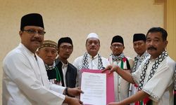 Ini Titipan Para Kyai untuk Gus Ipul