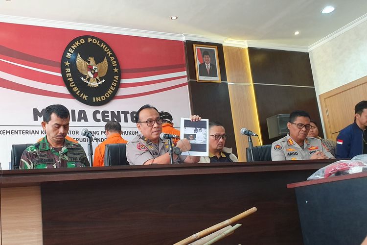 Jumpa pers terkait kerusuhan 22-23 Mei di Kantor Kemenko Polhukam, Jakarta, Sabtu (25/5/2019).