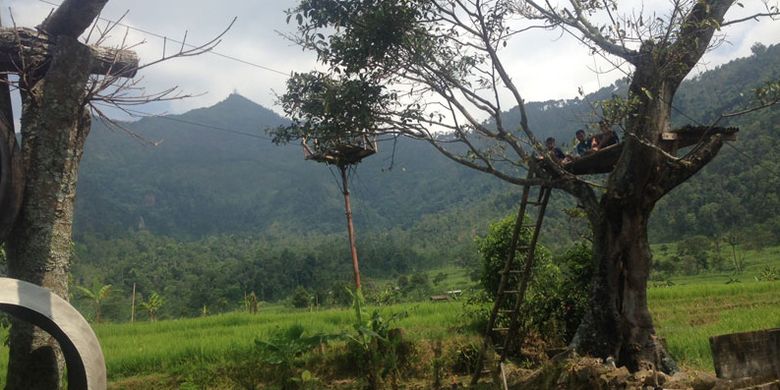 Desa Wisata di Sepakung, Kecamatan Banyubiru, Kabupaten Semarang, Jawa Tengah, Minggu (13/5/2018). 