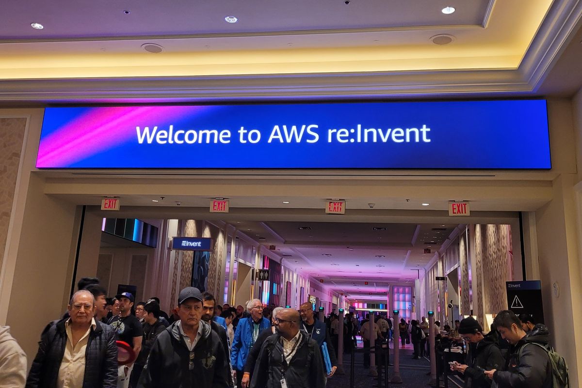 AWS menggelar acara re:Invent 2024 di Las Vegas yang berlangsung mulai 2-6 Desember 2024 di The Venetian Hotel, Las Vegas.