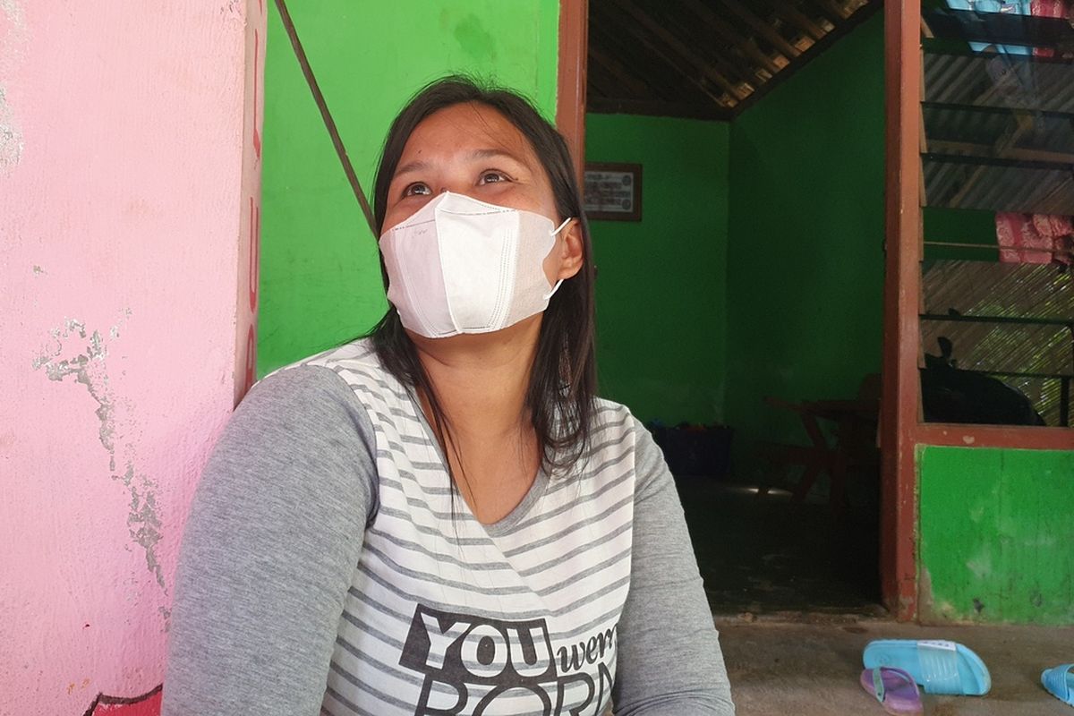 Lisda Ibu DS bocah usia 3 tahun yang kecanduan Rokok di Gunungkidul Selasa (22/3/2022)