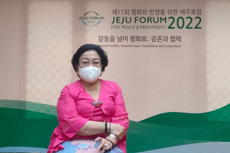 Presiden ke-5 RI Megawati Soekarnoputri usai menjadi pembicara kunci dalam Jeju Forum for Peace and Prosperity, Korea Selatan, Kamis (15/9/2022).