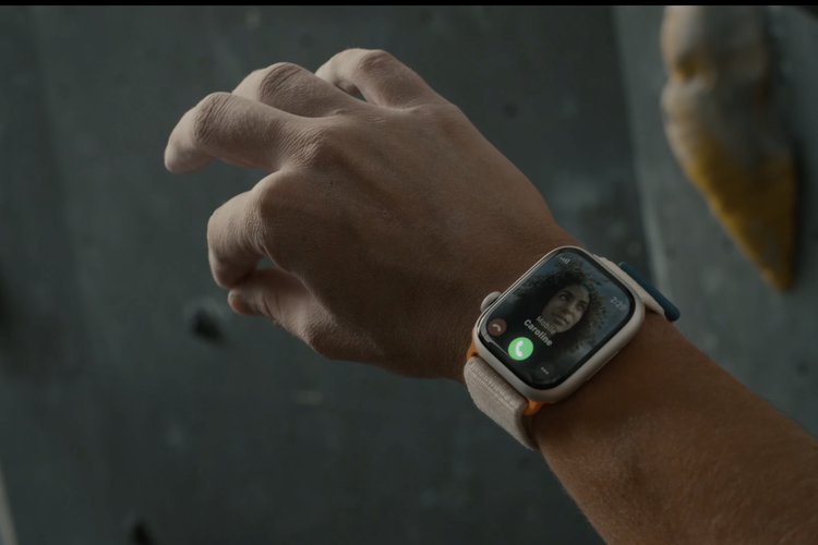 Ilustrasi fitur Double Tab di Apple Watch Series 9 dan Apple Watch Ultra 2
