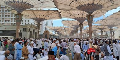 Bus Jemaah Umrah Terbakar di Dekat Madinah, 24 Penumpang Selamat