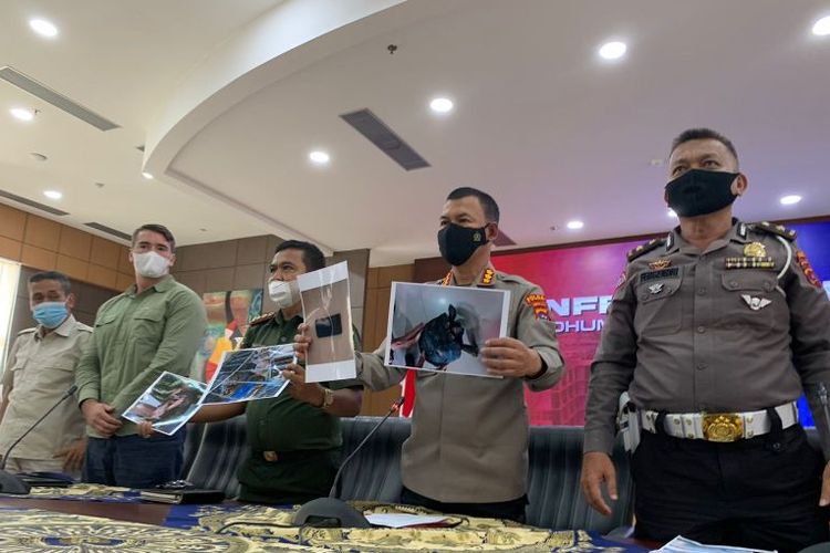 Polda Sumbar saat gelar jumpa pers penangkapan pria yang menjual satwa dilindungi di Mapolda Sumbat, Selasa (15/3/2022). 