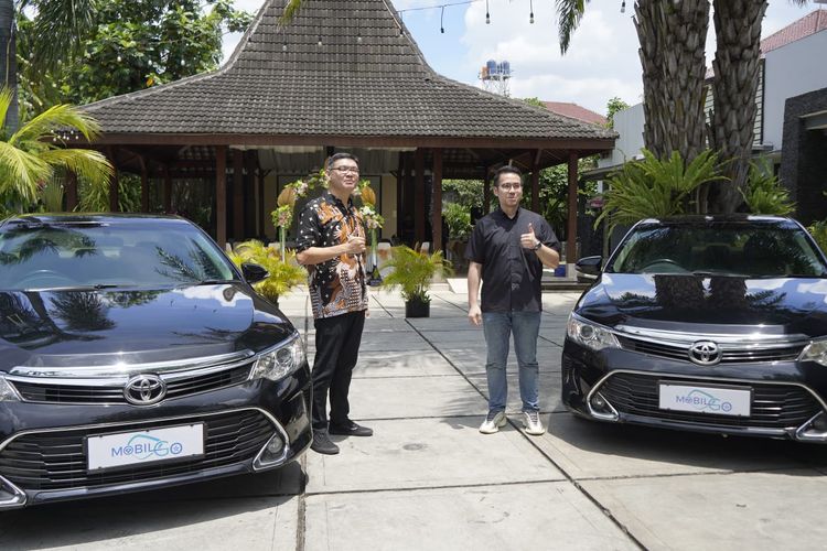 Mobil Go perkenalkan Toyota Camry 2018 Tipe G sebagai mobil bekas layanan taksi yang siap di jual

