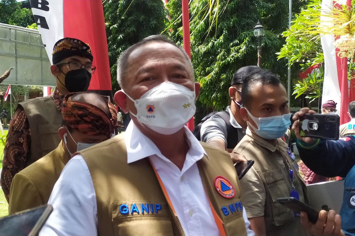 Kepala BNPB selaku Ketua Satgas Covid-19 Letjen TNI Ganip Warsito saat berkunjung ke Bali, Kamis (19/8/2021) 