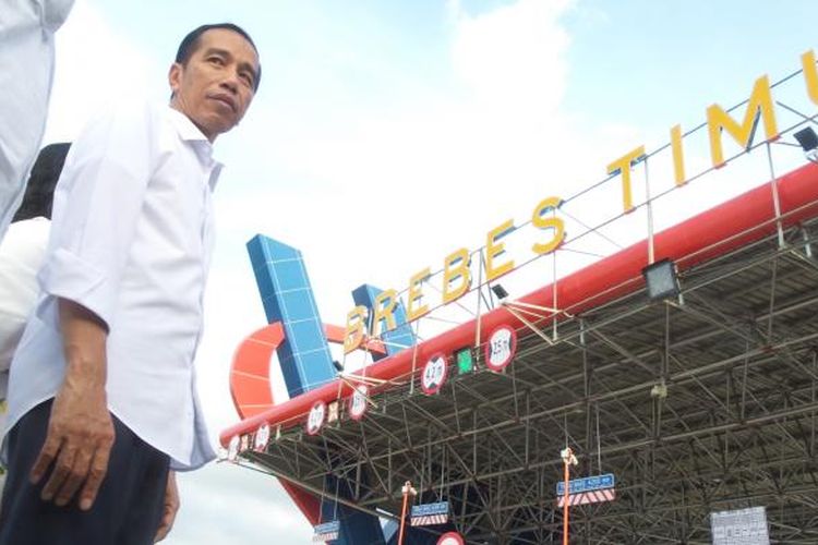 Presiden Jokowi usai meresmikan Tol Pejagan-Pemalang, kamis (16/6/2016).