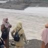 Jalan Darurat Ambles Diterjang Banjir, Guru di Aceh Utara Tak Bisa Menyeberang ke Sekolah
