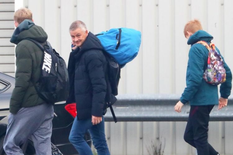 Pelatih Manchester United, Ole Gunnar Solskjaer, pulang kampung ke negara asalnya Norwegia.