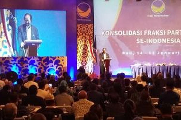 Ketua Umum Partai Nasdem Surya Paloh saat membuka Konsolidasi Fraksi Nasdem
di Discovery Kartika Hotel, Legian, Bali, Kamis (14/1/2016).

