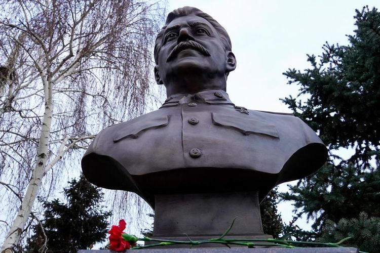 Patung baru Stalin di Volgograd yang baru saja diresmikan.