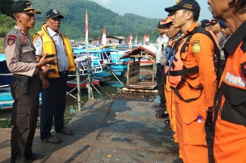 Tim SAR Bandung Diterjunkan Cari Korban Tenggelam di Waduk Cirata