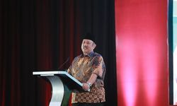 Kepala Bappenas: MBG Lebih Mendesak dari Pembukaan Lapangan Kerja Baru