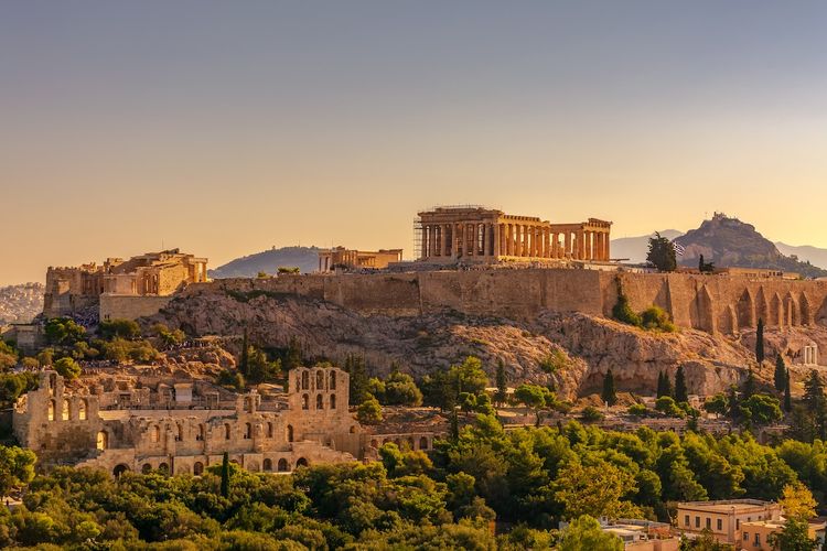 Pemandangan Acropolis di Athena, Yunani. 