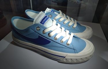 Compass Retrograde Low Baby Blue
