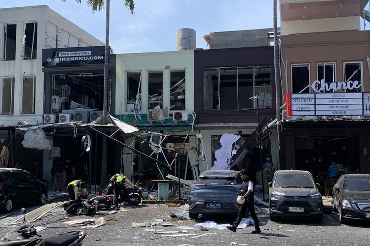 Polisi Temukan 3 Tabung Elpiji 50 Kg di Rumah Makan San Antonio Surabaya Usai Ledakan, Gas Dipastikan Kosong