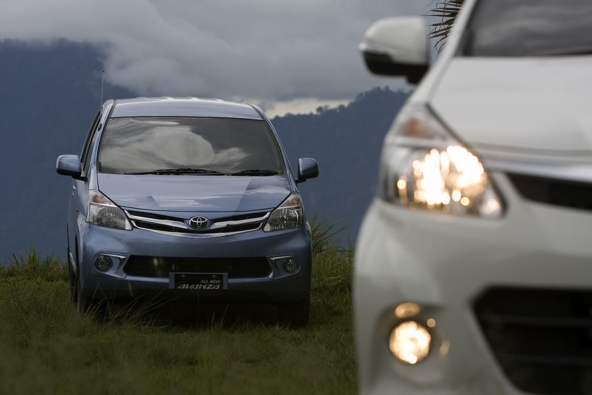 Pada tahun pertamanya, Toyota Avanza berhasil terjual 43 ribu unit.