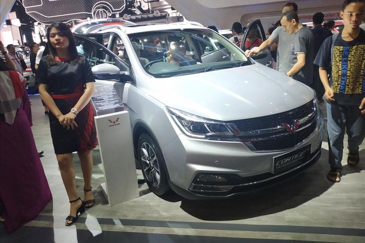 Wuling Cortez bermesin Tirbo resmi meluncur di IIMS 2019