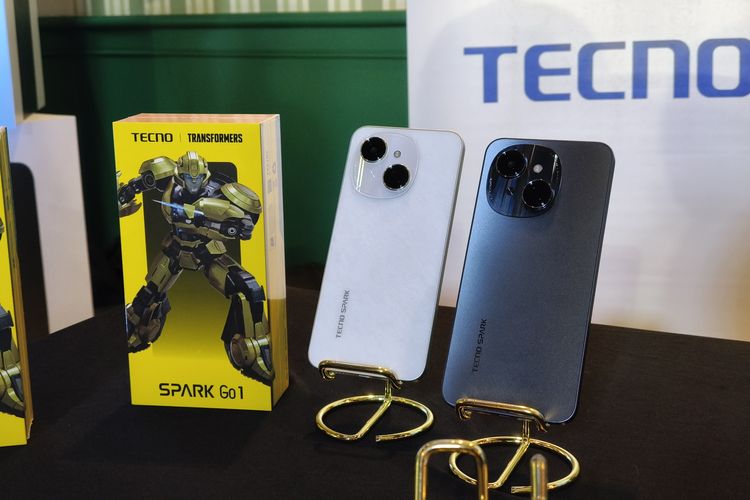 Tecno Spark Go 1 dipamerkan di acara peluncurannya di Plaza Senayan, Jakarta Selatan, Jumat (4/10/2024).